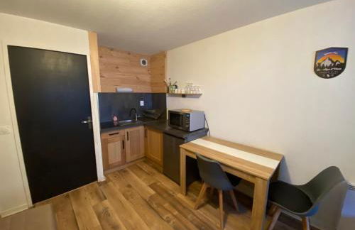 Poutran 2, studio 4 personnes au pied des pistes avec grande terrasse - Foto 8