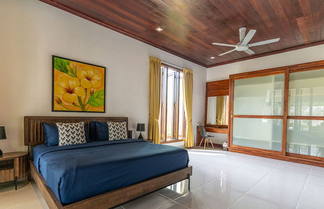 The Villa - Luxury Private Pool Villa - Photo 13