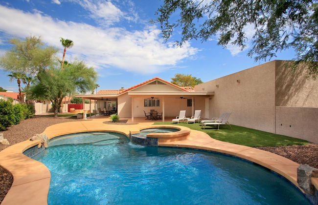 Private Playground: Golf Pool Table and Hot Tub! - Foto 1