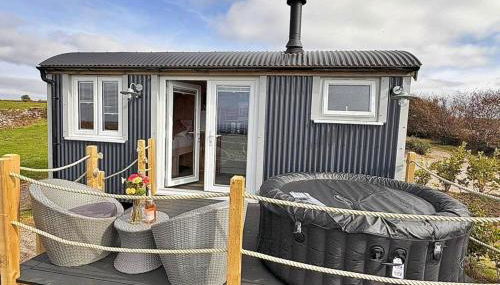 Finest Retreats - Demelza Shepherds Hut - Foto 5, Garden, Garden view