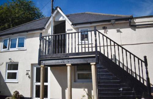 Pitfield Apartments - Photo 10