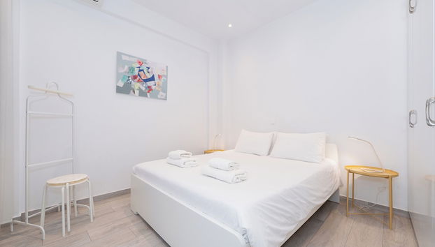 Spacious Modern Apt in Athens near Metro - Foto 5, Habitación