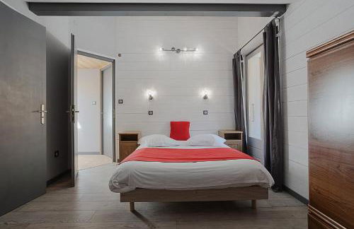 Chalet les 4 saisons - Ski, parking et jardin - Foto 24