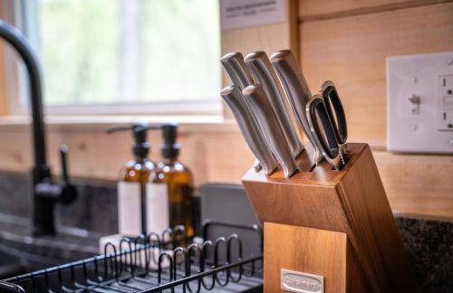 The Wilderness Cabin - Shenandoah Getaway - HotTub, Arcade, RiverAccess - Foto 20