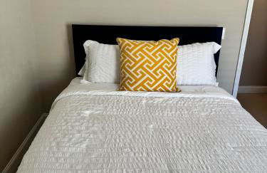 4 Bedrooms Private Backyard Smoke Room Garden Tub - Foto 14