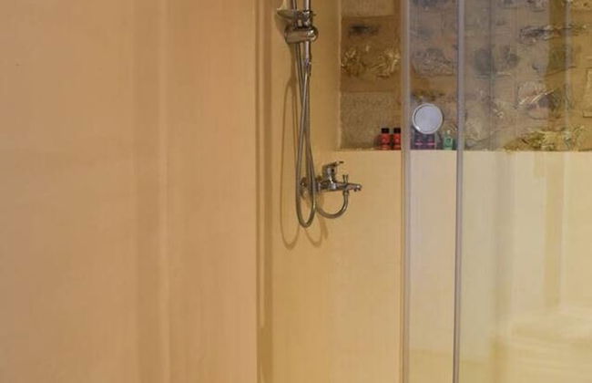 Secluded Mountain Refuge - Theonimfi Paradise Gem - Foto 32