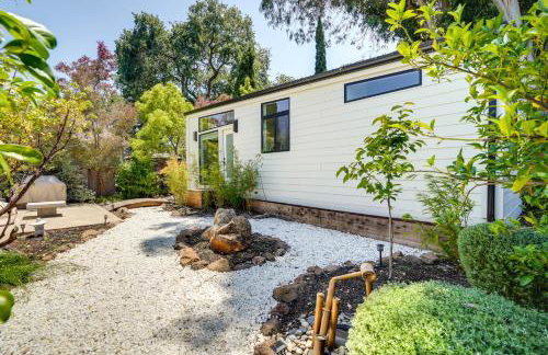 Redwood City Escape with Big-Screen TV! - Foto 24