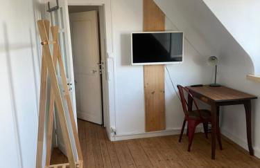 TY LOUIS Meublé de tourisme 3 étoiles pour 4 personnes avec vue mer et plages à 2 minutes à pieds - Foto 10