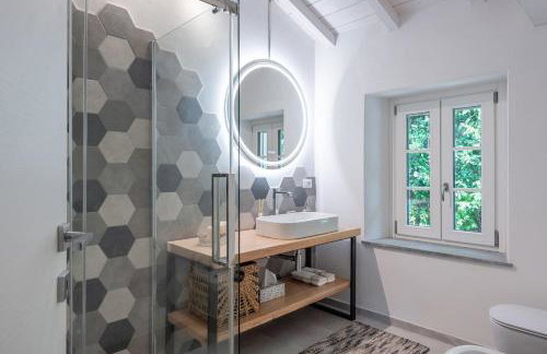 Charming Tuscan Stone House - Photo 19