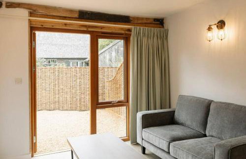 3 Henham Barns - Photo 13