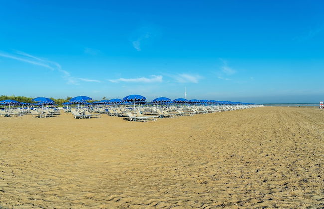 Villa in Albarella With Private Pool & Beach - Foto 52