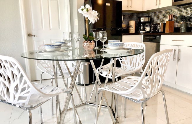 1305u- Volcano Bay, Pool Balcony View 2 Bedroom Suites - Foto 25