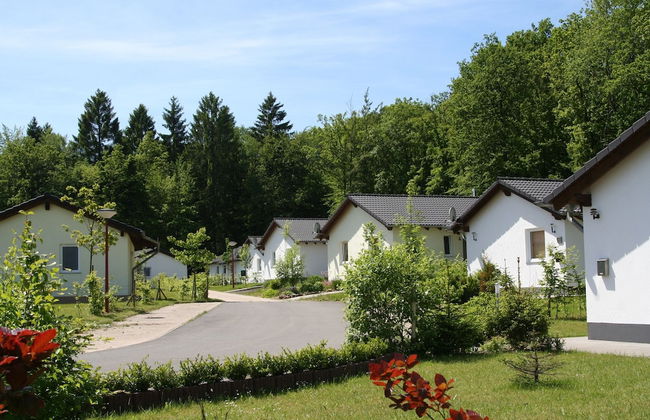Bungalow in Eifel Near Mountain Trails - Foto 15