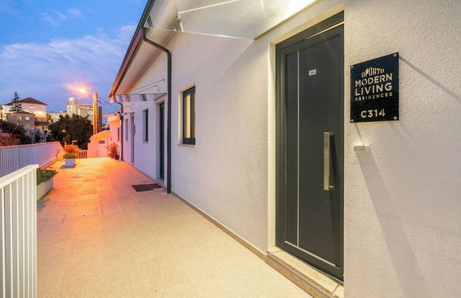 C314 Riverside View Premium Apartment w/ AC & Terrace - Foto 29