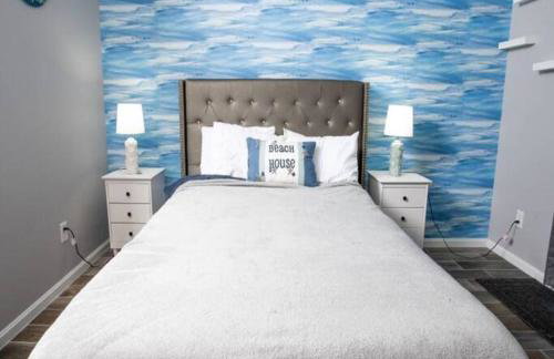 Luxury Suite in the Heart of Hamptons South Beach! - Photo 3