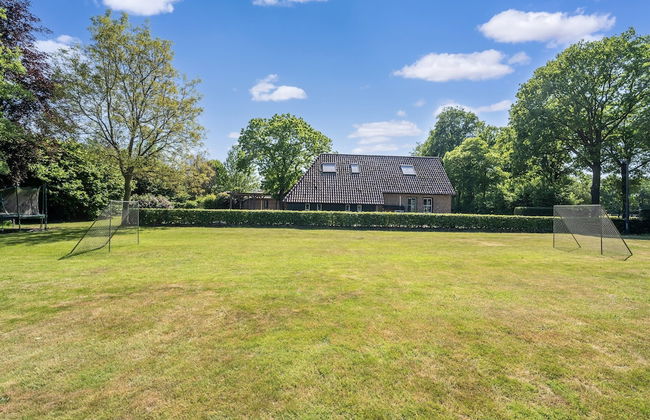 Atmospheric Country House in Asten on a Golf Course - Photo 61