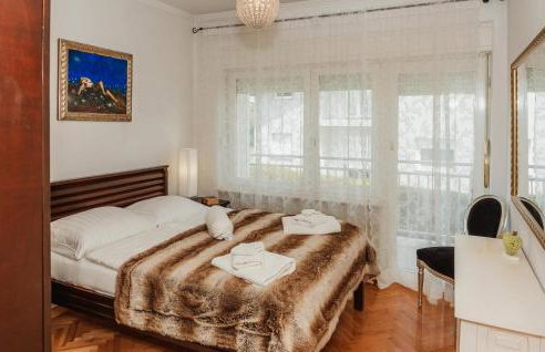 Beautiful Home In Dugo Selo With Wifi - Foto 38