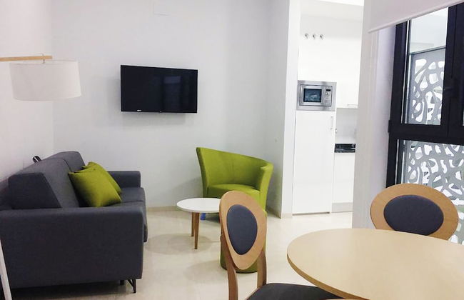 Feelathome Rivero Apartments - Photo 41