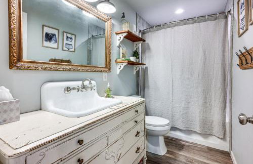 Family-Friendly Retreat on Gilletts Lake! - Foto 17