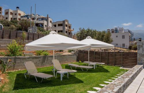 Villa Leandros Premium Suites - Photo 14