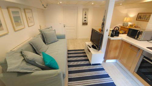 Apartment 55 m2, sunny garden & pool in Villa 1905 - Foto 2