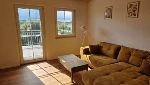 FeWo2 großräumige FeWo in Riegel am Kaiserstuhl über 2 Etagen, Galerie, Balkon - Foto 3