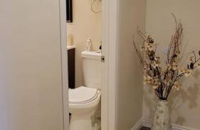 Adorable modern guesthouse with full kitchen - Foto 11