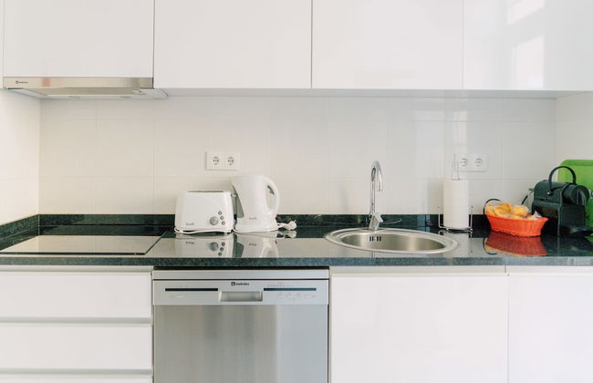 Oporto Yellow Villas - Photo 20