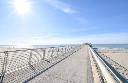 2 Bedroom Beautiful Home In Massarosa - Foto 7