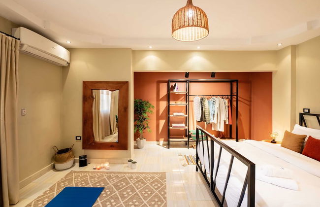 Xuru Stays I Play Foosball & Do Yoga - 1 BR Apt. 5 Min To Airport - Foto 9