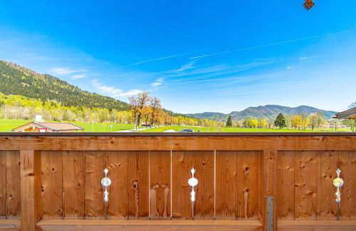 Chalet Kreuth II - Private Alpine Chalet next to Tegernsee for Family & Friends - including Sauna & free parking - Foto 18