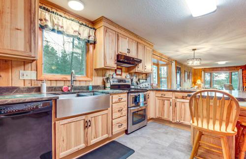 Outdoor Lovers Paradise with Dock and Fire Pit! - Photo 10