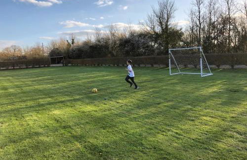 Willow Court Farm Studio West & Petting Farm, 8 mins to Legoland & Windsor, 15 mins to Lapland UK - Foto 34