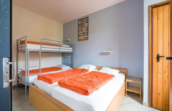 Serene Holiday Home in Ulestraten With Terrace - Foto 11