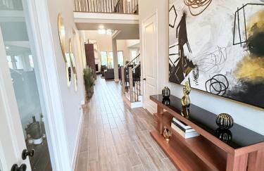 Luxury 5BR Retreat I Resort Access Near La Cantera - Foto 34