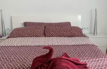 Boutique Apartment by the Sea - Photo 15