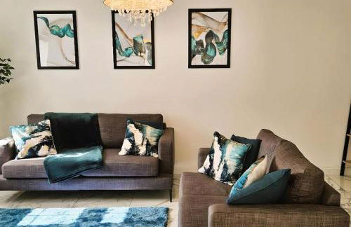 BSE Homes & Properties Ltd 4-Bedroom Home, Harlow , with Parking sleeps 6 - Foto 12