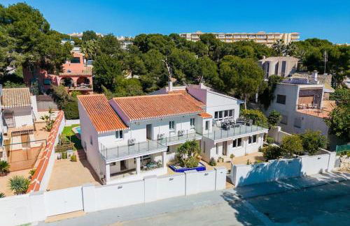 Entire Large Villa next to Award-winning beach - Foto 61