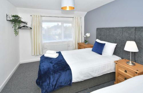 Orion House - sleeps 6, driveway, garden - Photo 25