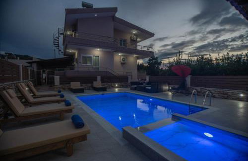 M & S Villa - 4 bedroom villa with heated pool - Foto 80