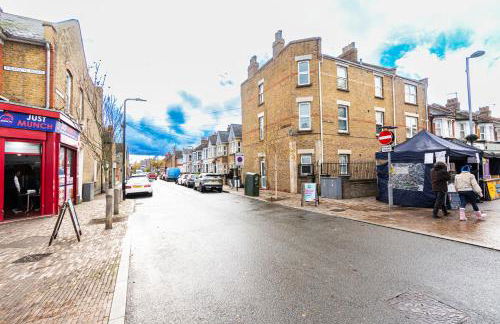 Cottage Flat 2BD Leyton Near Central Line - Sleeps 10 - Foto 18