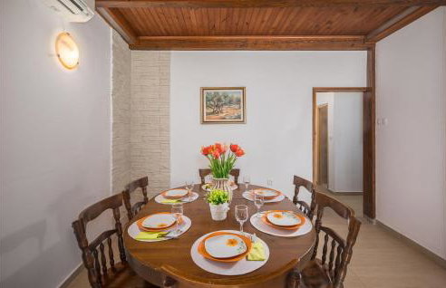 Awesome Home In Zminj - Foto 20