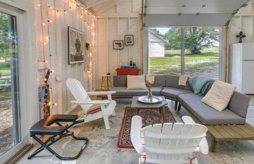 Coffeyville Countryside Studio with Fire Pit! - Foto 1