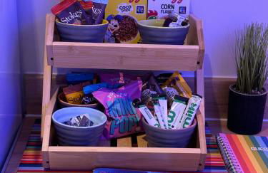 Taylor Close - Spacious Central Ferry Flat - Photo 18