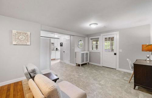 Comfy Large Bungalow - 4 Bed 1BA On Private Pond - Foto 46