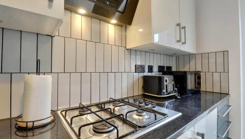 Spacious 4BR house near Portsmouth center - Foto 5