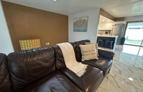 Sleek & Spacious Central Oasis - Foto 15