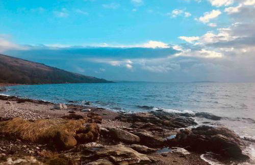 Beautiful spacious old schoolhouse with stunning sea views and beach nearby - Foto 30