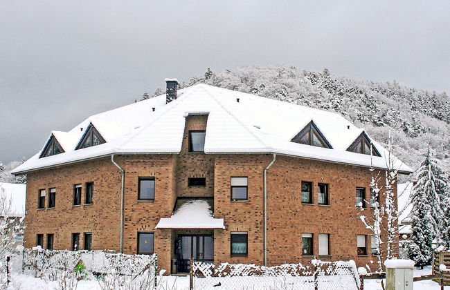 2 bedroom Apartment in Adenau with garden - Photo 25