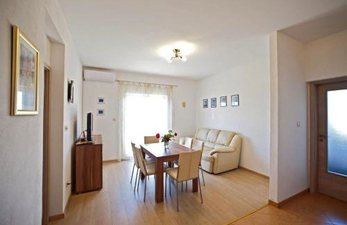 Apartments with parking space Gornje selo, Solta - 15545 - Foto 7